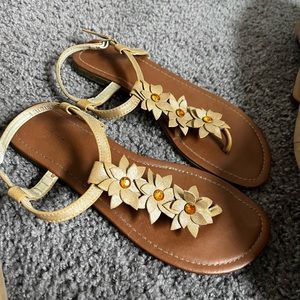 Floral sandals